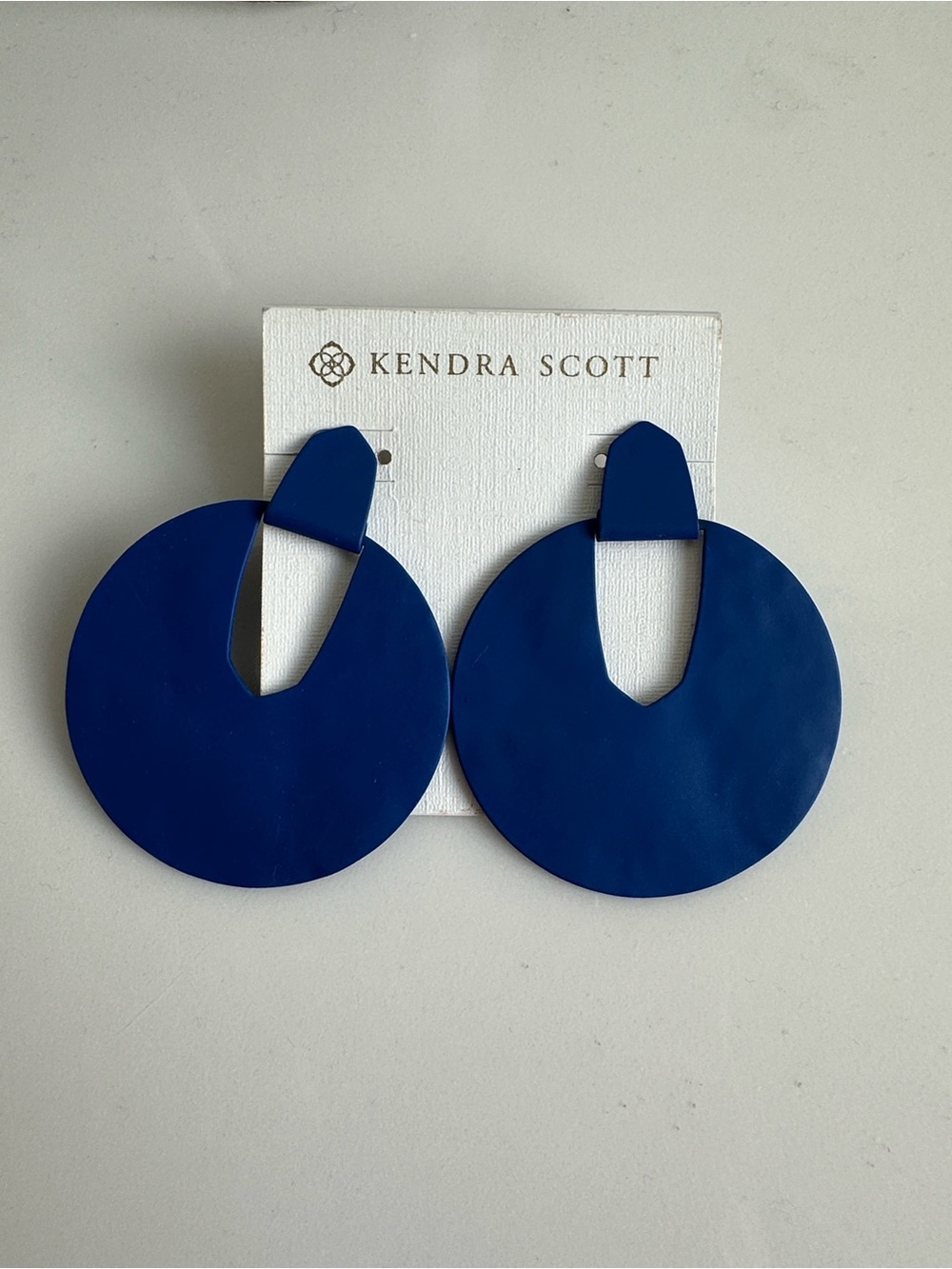 Kendra Scott Diane earrings